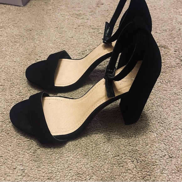 Open Toe Heels - Picture 3 of 5